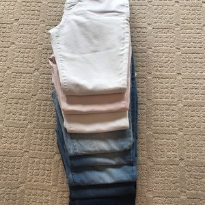 Old Navy women size 8 reg - Eight Pair of Jeans